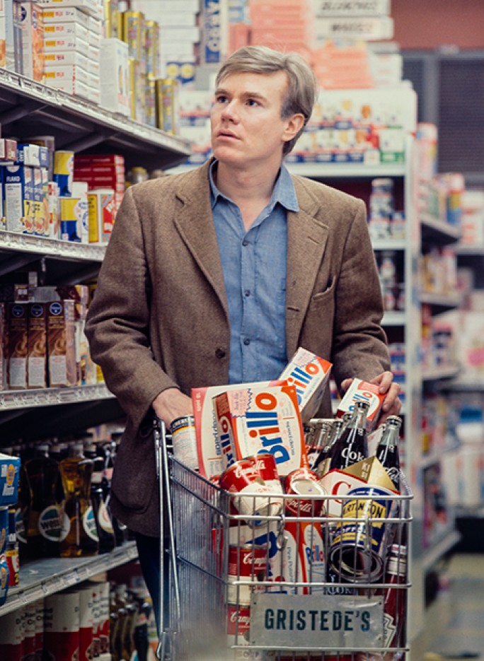Andy Warhol im "American Supermarket"